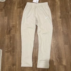 Men’s Nike sweat pants/ joggers